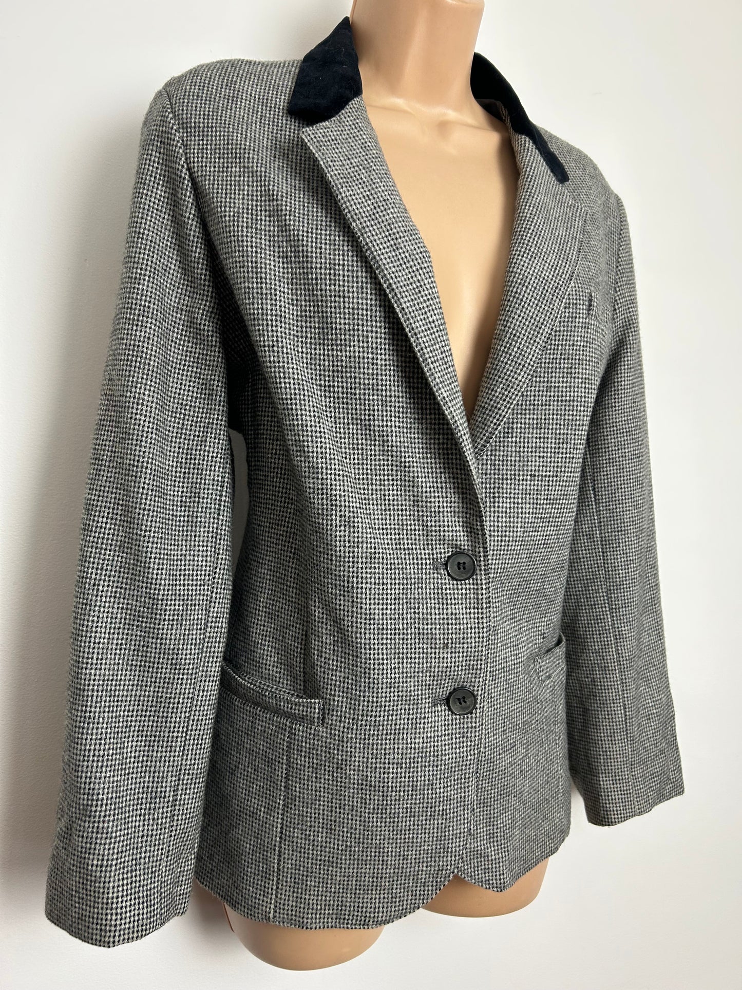 Vintage 1980s Size 14 Black & White Tweed Check Velvet Collar Wool Mix Blazer