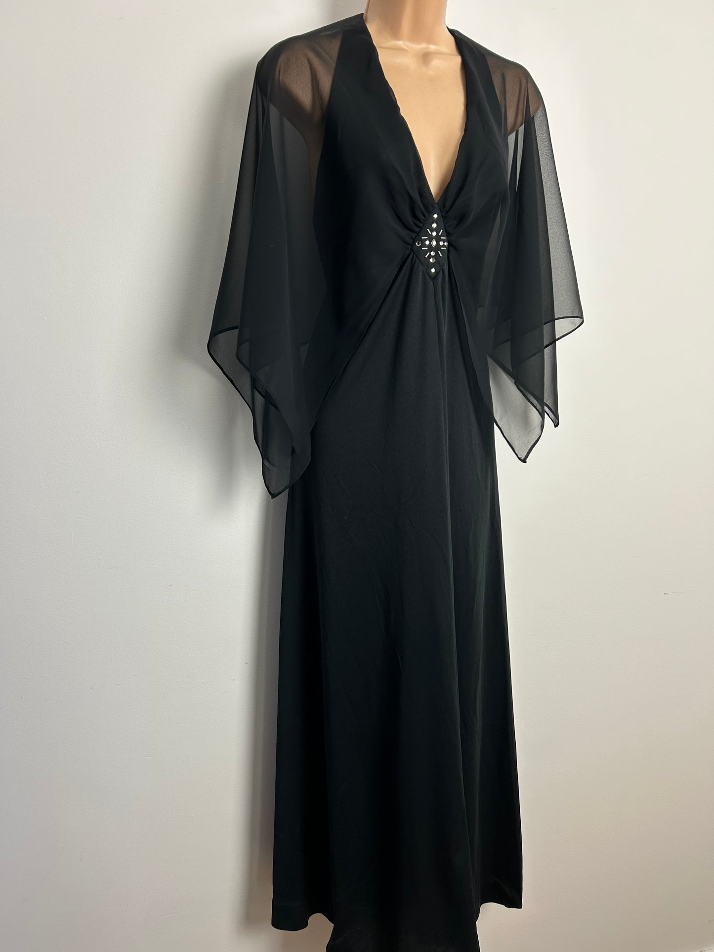 Vintage 1970s Size 10 Black Open Back Chiffon Floaty Cape Sleeve Diamante & Bead Detail Occasion Maxi Dress