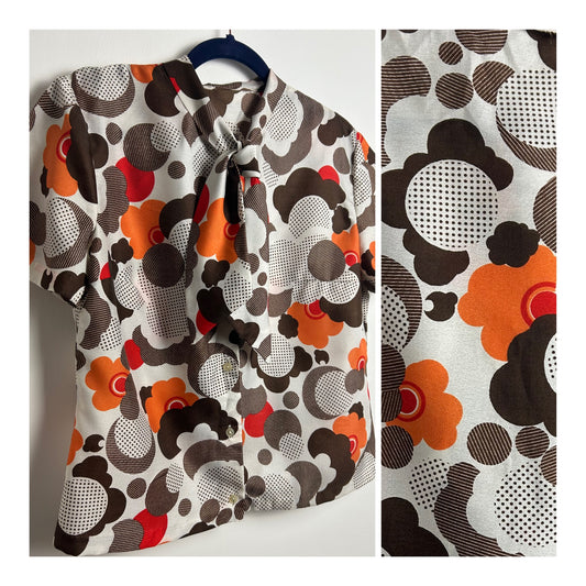 Vintage 1960s Size 14 White Brown & Orange Spotty Floral Print Scarf Neck Short Sleeve Blouse
