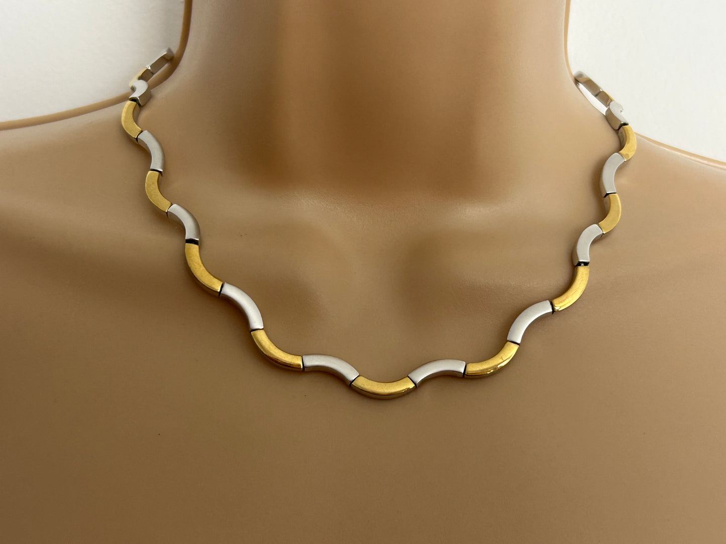 Vintage Silver & Gold Wavy Design Choker Necklace