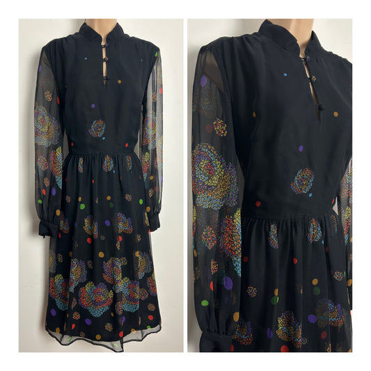 Vintage Late 1970s Size 10-12 Black Red Beige Purple & Blue Floral & Spot Print Midi Day Dress