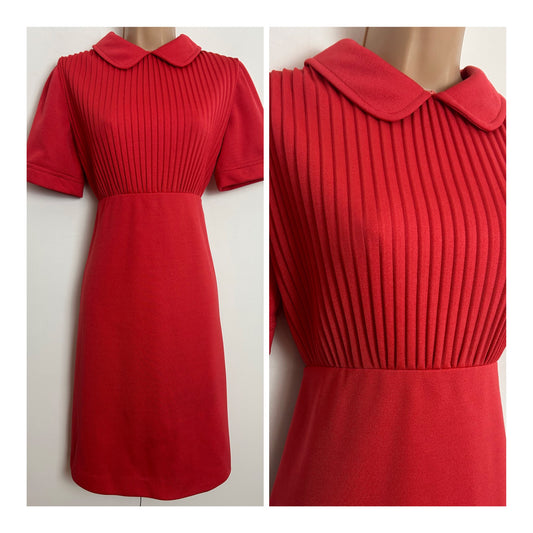 Vintage 1960s Size 12 Dark Coral Pleated Bodice Peter Pan Collar Mod Dress