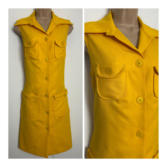Vintage 1970s Size 8-10 Mustard Yellow Dagger Collar Sleeveless Pocket Detail Mod Shift Dress