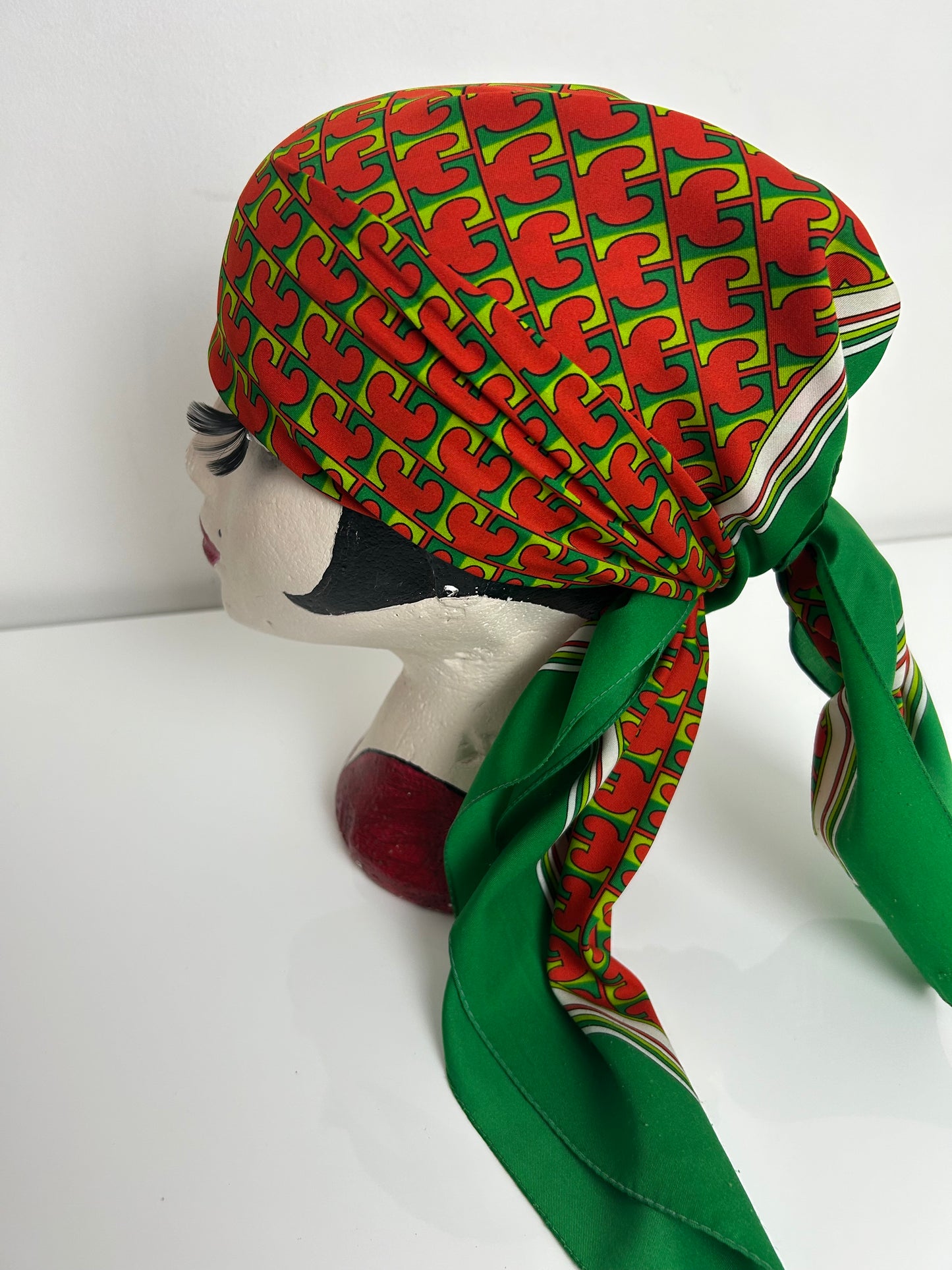 Vintage Green & Red Abstract Print Scarf Size 76cm x 76cm