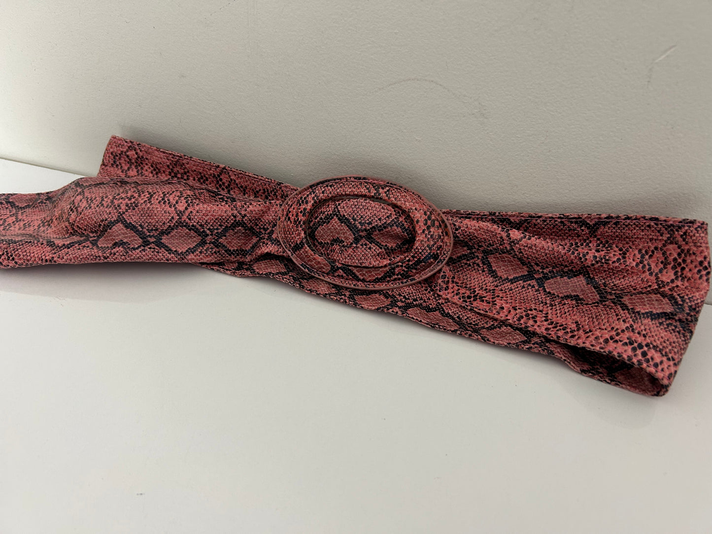 Vintage 1980s Fab Pink Python Snake Print Leather Cinch Belt