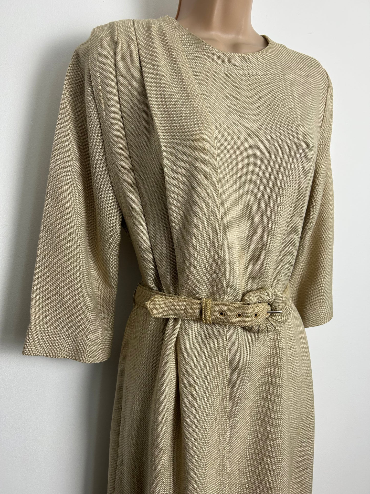 Vintage 1950s CHARLES BUTLER Size 12 Beige MOYGASHEL Irish Linen Belted Dress