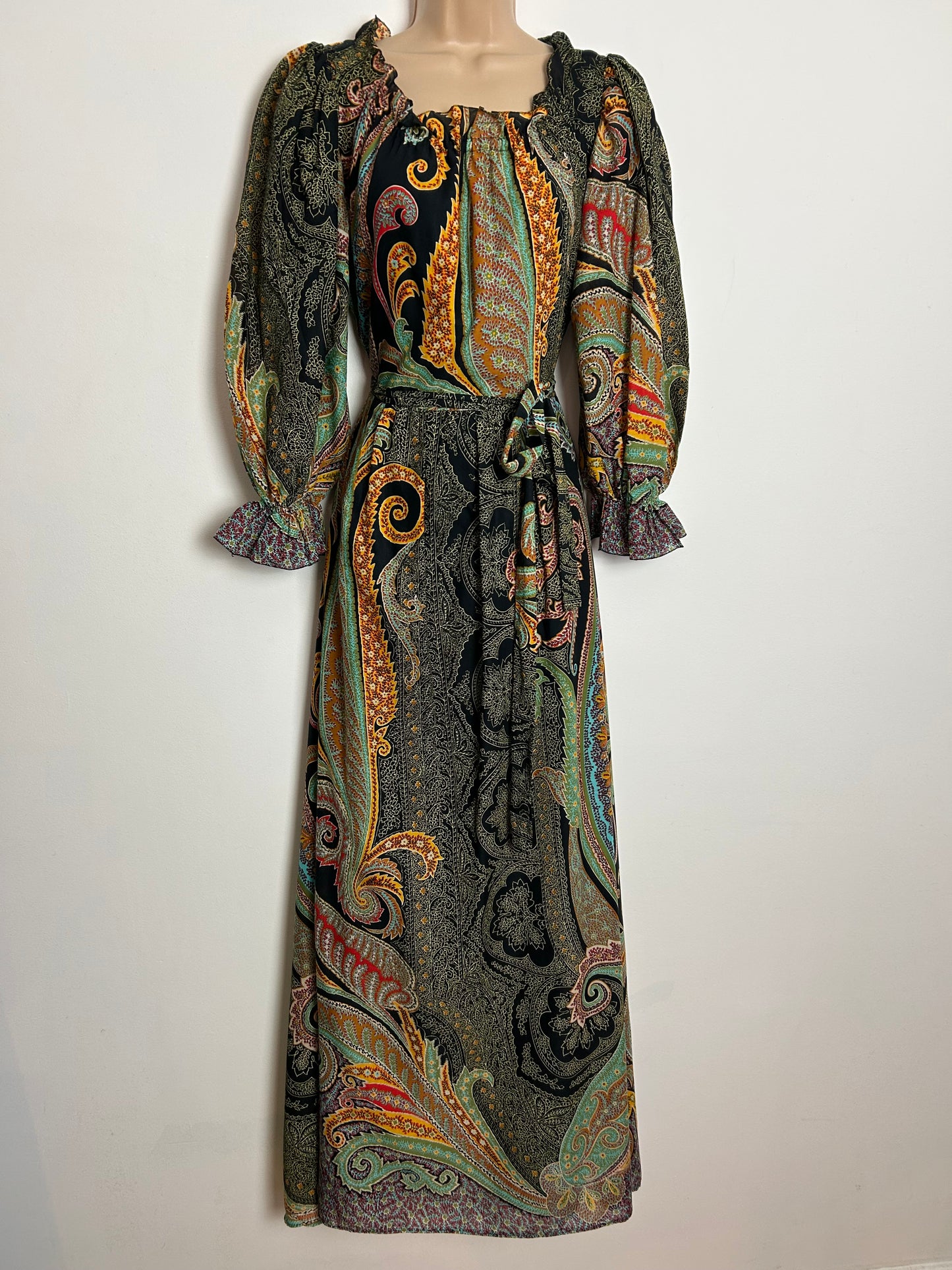 Vintage 1970s VERA MONT UK Size 10 Black Orange Beige & Blue Abstract Floral Leaf Print Long Sleeve Belted Cotton Boho Maxi Dress