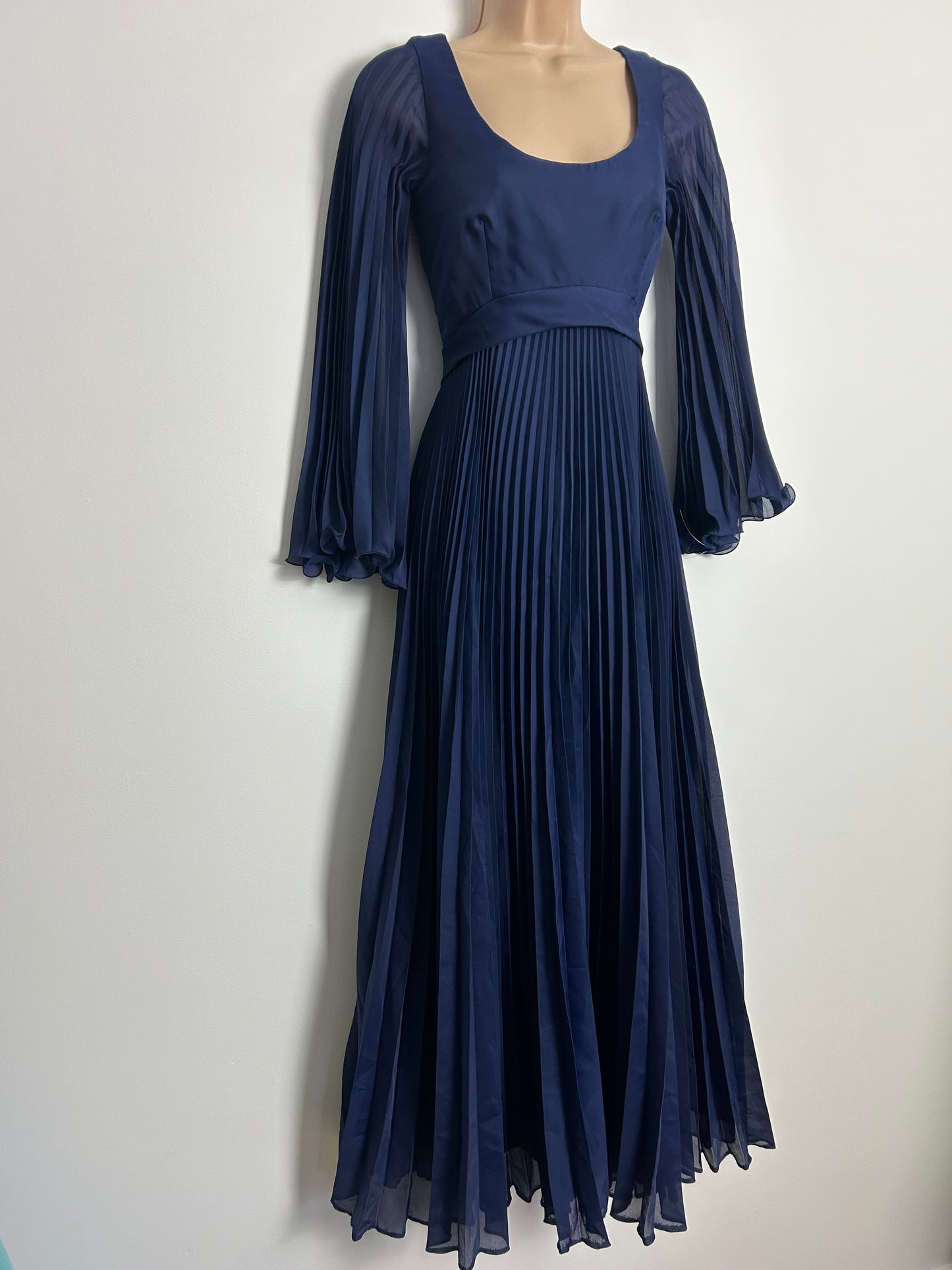 Vintage 1970s UK Size 6 Navy Blue Pleated Long Sleeve Empire Line Occasion Maxi Dress