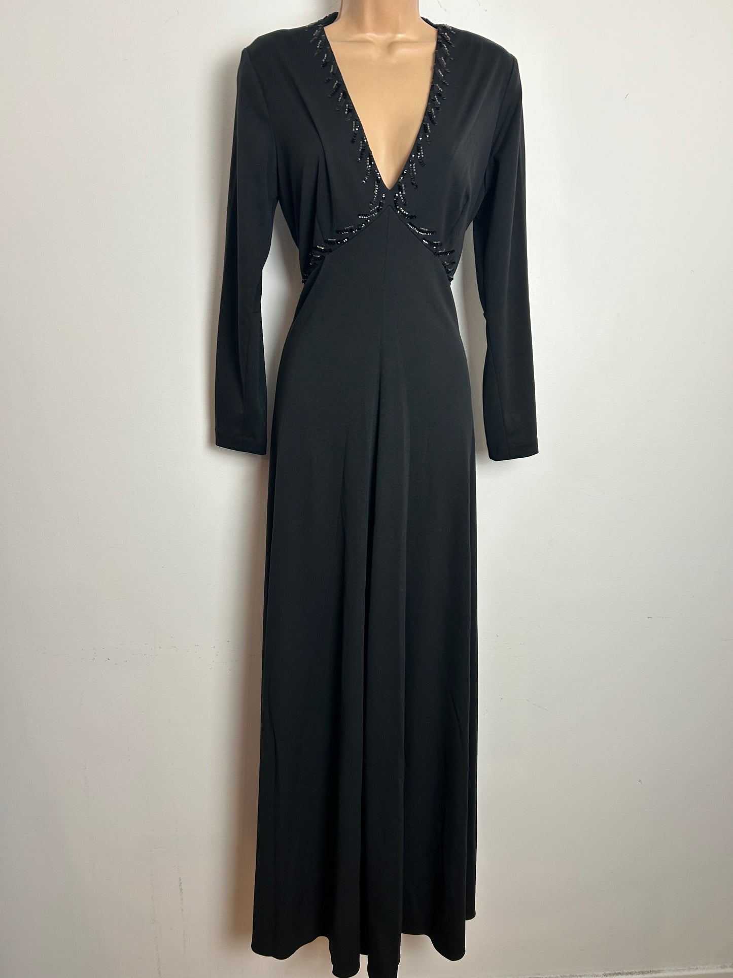 Vintage 1970s TRINA LEWIS & MARJON COUTURE Size    Black Sequin & Bead Detail Long Sleeve Evening Maxi Dress