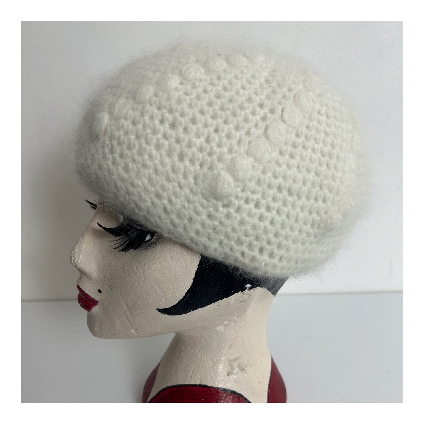 Vintage Winter White Chunky Knit Angora & Wool Mix Beanie Style Hat