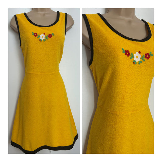 Vintage 1960s ST MICHAEL Size 8 Cute Yellow Towelling Floral Embroidered Detail Summer Mod Dress