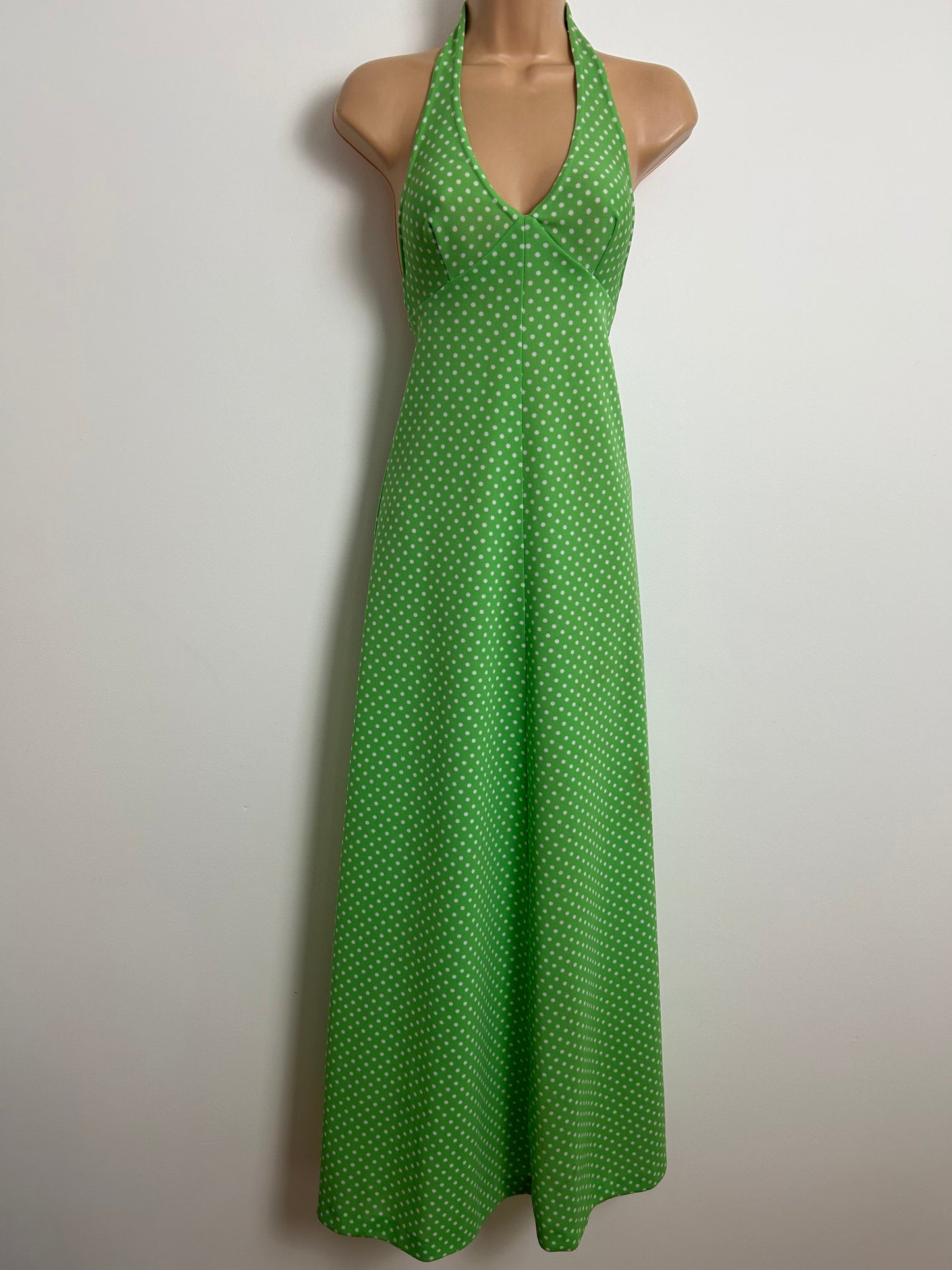 Vintage 1970s Size 4-6 Green & White Polka Dot Print Halter Neck Summer Maxi Dress