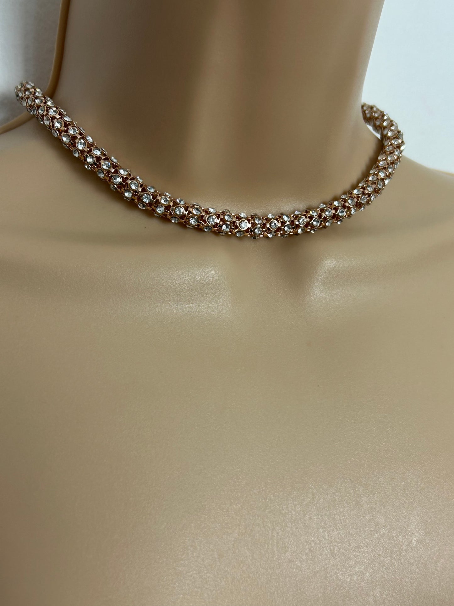 Modern Gold Tone Diamante Set Lightweight Choker Style Necklace With Toggle Clasp