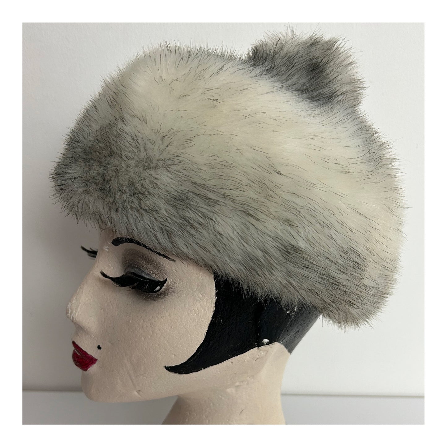 Vintage ST MICHAEL Gorgeous Cossack Style Faux Fur Hat