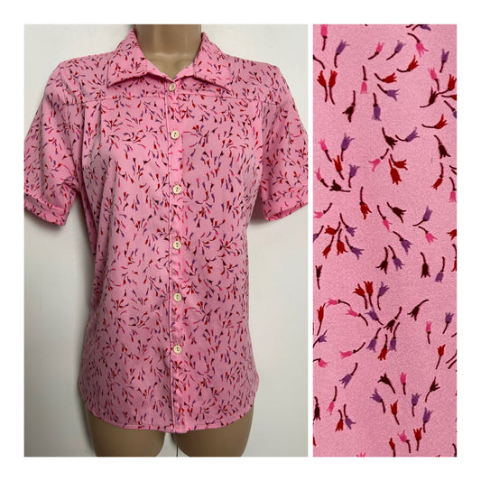 Vintage Early 1980’s Size 12-14 Pink Floral print Short Sleeve Pleated Detail Shirt