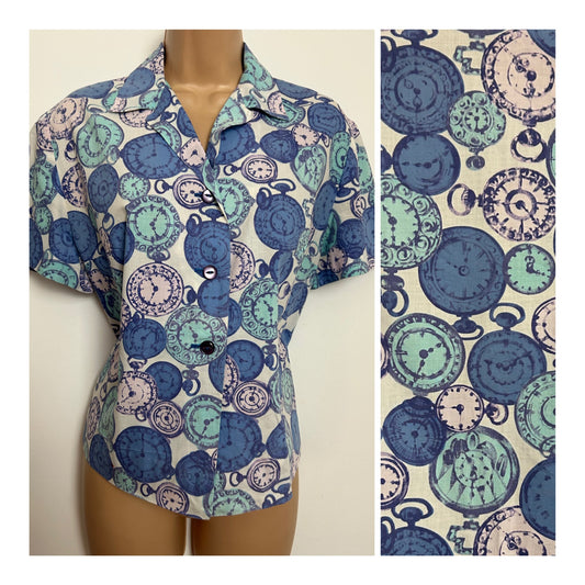 Vintage 1980s Size 14-16 White & Blue Tones Pocket Watch Novelty Print Cotton Short Sleeve Shirt