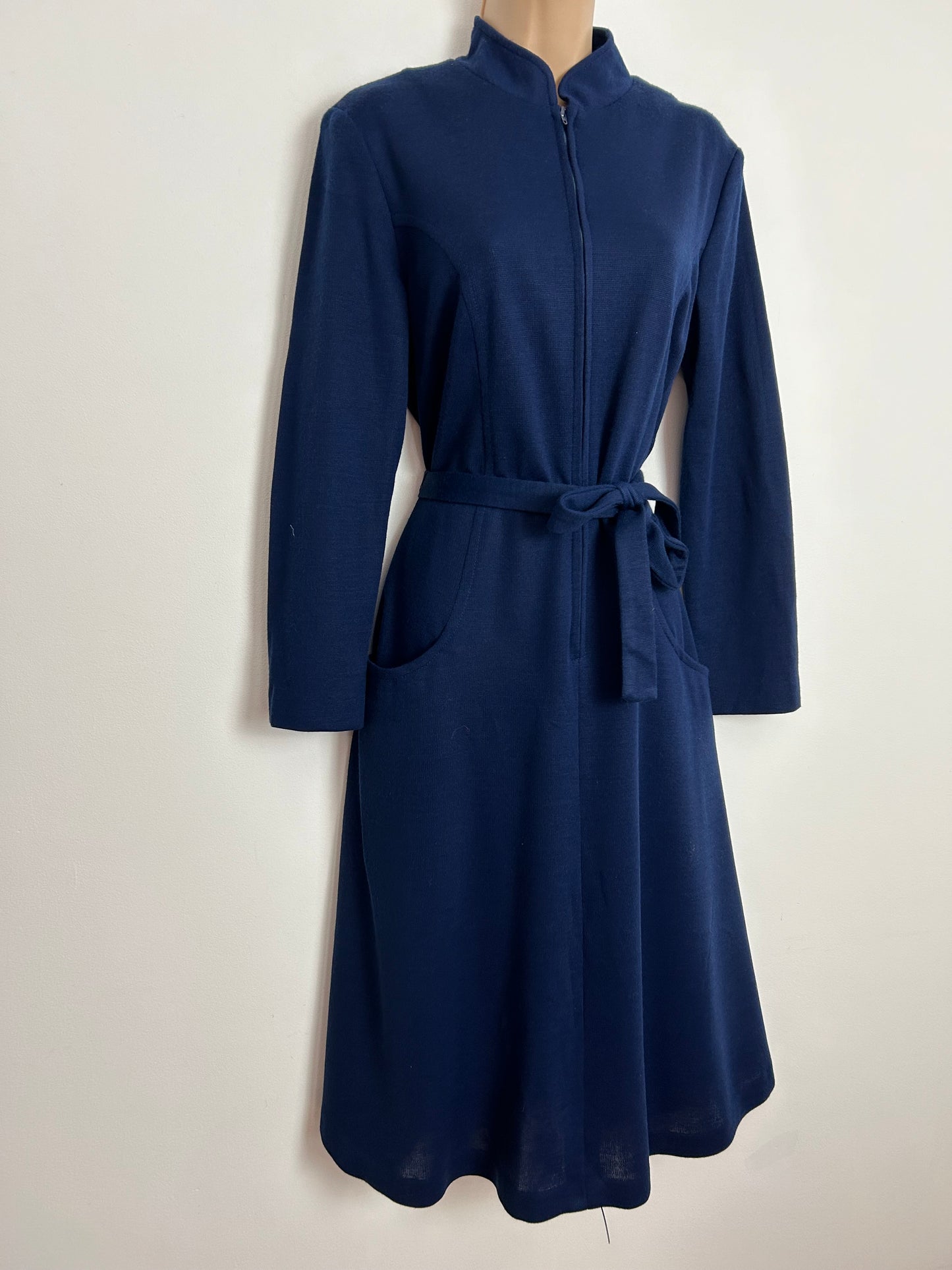 Vintage 1970s SELFRIDGES LONDON UK Size 14 Navy Blue Long Sleeve Zip Fronted Belted Day Dress