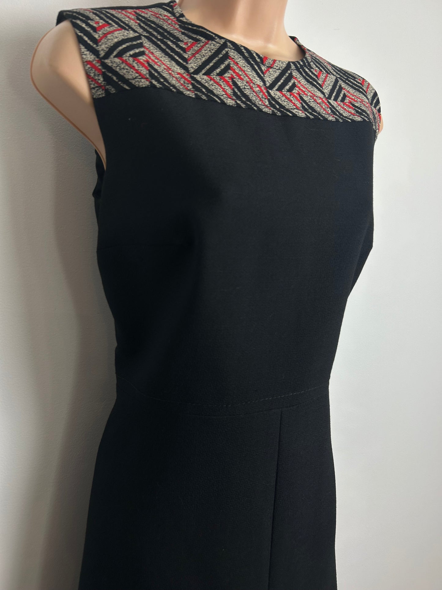Vintage 1960s Size 10-12 Black Stripe & Check Print Detail Sleeveless Wool Mix Mod Dress