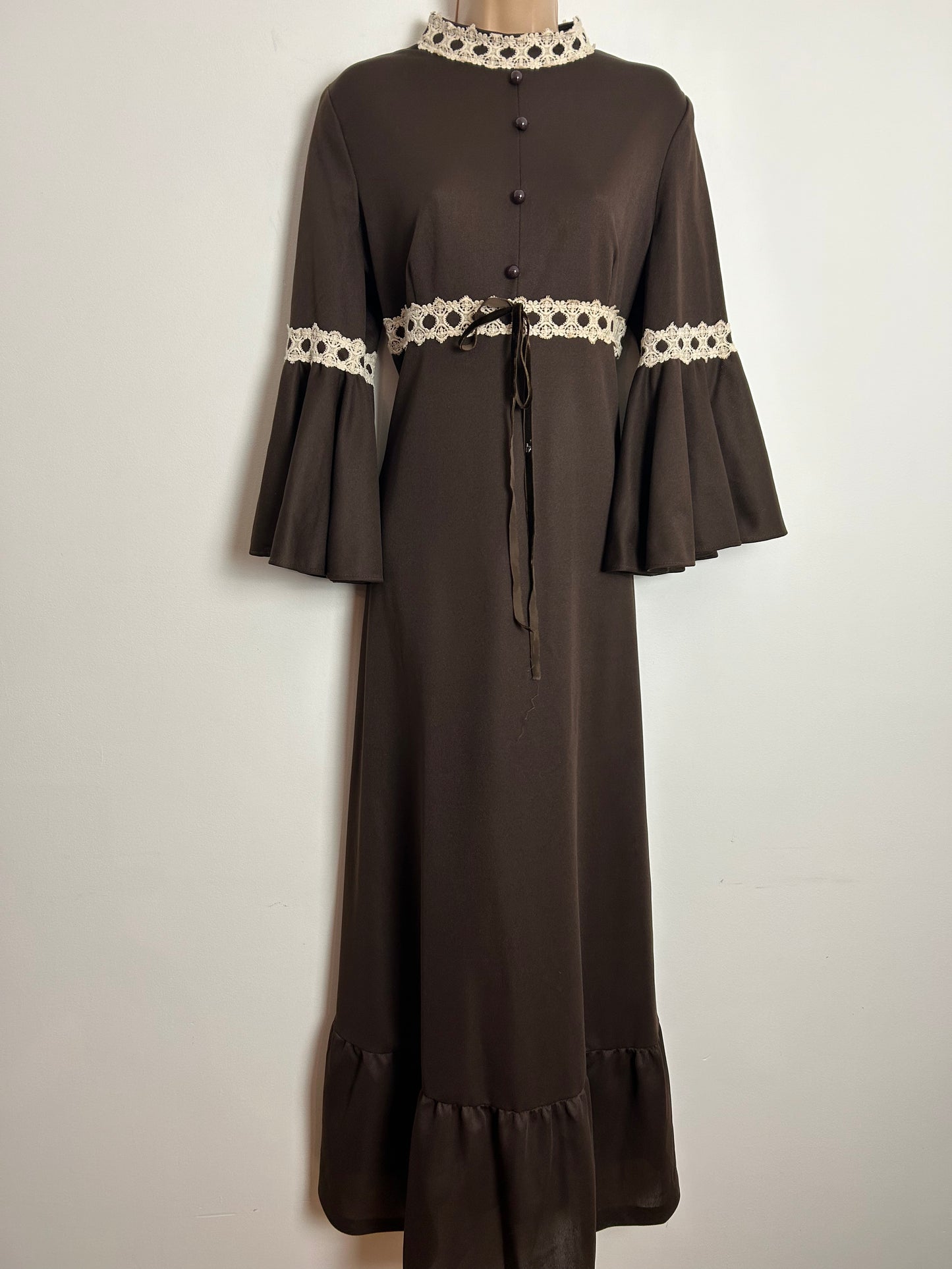 Vintage 1970s UK Size 14-16 Chocolate Brown Lace Trim Flared Cuff Boho Maxi Dress