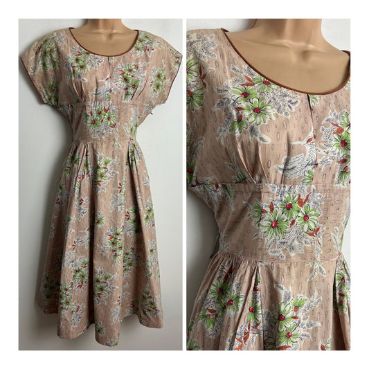 Vintage 1950s EASTEX Size 10 Pretty Nude Beige Green & Rusty Brown Floral Print Cotton Fit & Flare Day Dress