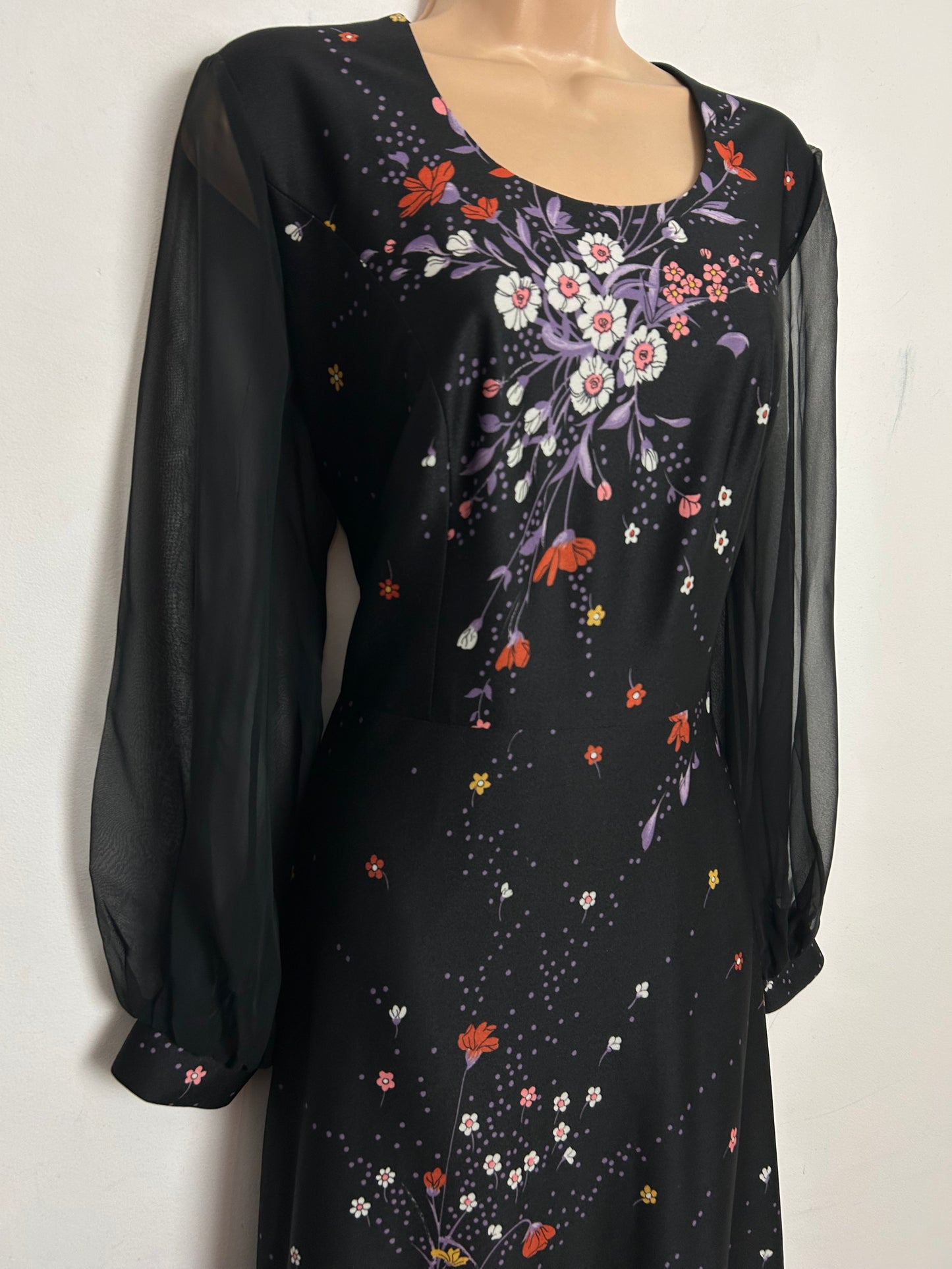 Vintage 1970s UK Size 14 Black Orange Mauve & White Floral Print Long Chiffon Sleeve Maxi Dress