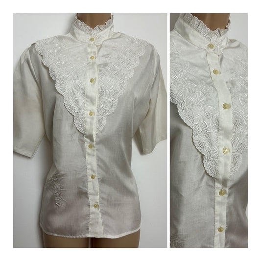 Vintage 1980s COUNTRY CASUALS Size 12 White Lace Short Sleeve Victoriana Blouse