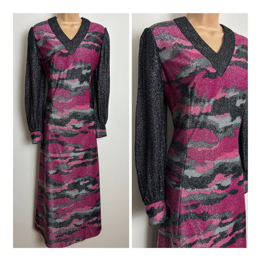 Vintage 1970s Size 14 Grey Silver & Pink Tones Abstract Print Lurex Long Sleeve Occasion Maxi Dress