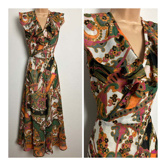 Vintage 1970s Size 10 White Black Pink Orange & Green Floral Print Ruffle Trim Sleeveless Maxi Dress