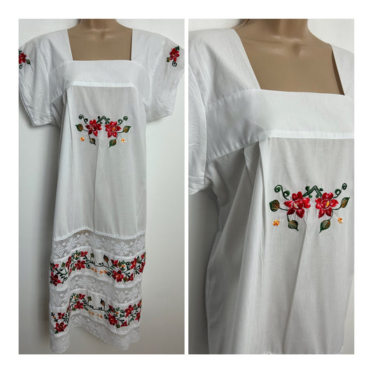 Vintage KIKE MEXICAN One Size Up To 14 White Cotton Mix Lace & Embroidered Detail Smock Tunic Dress