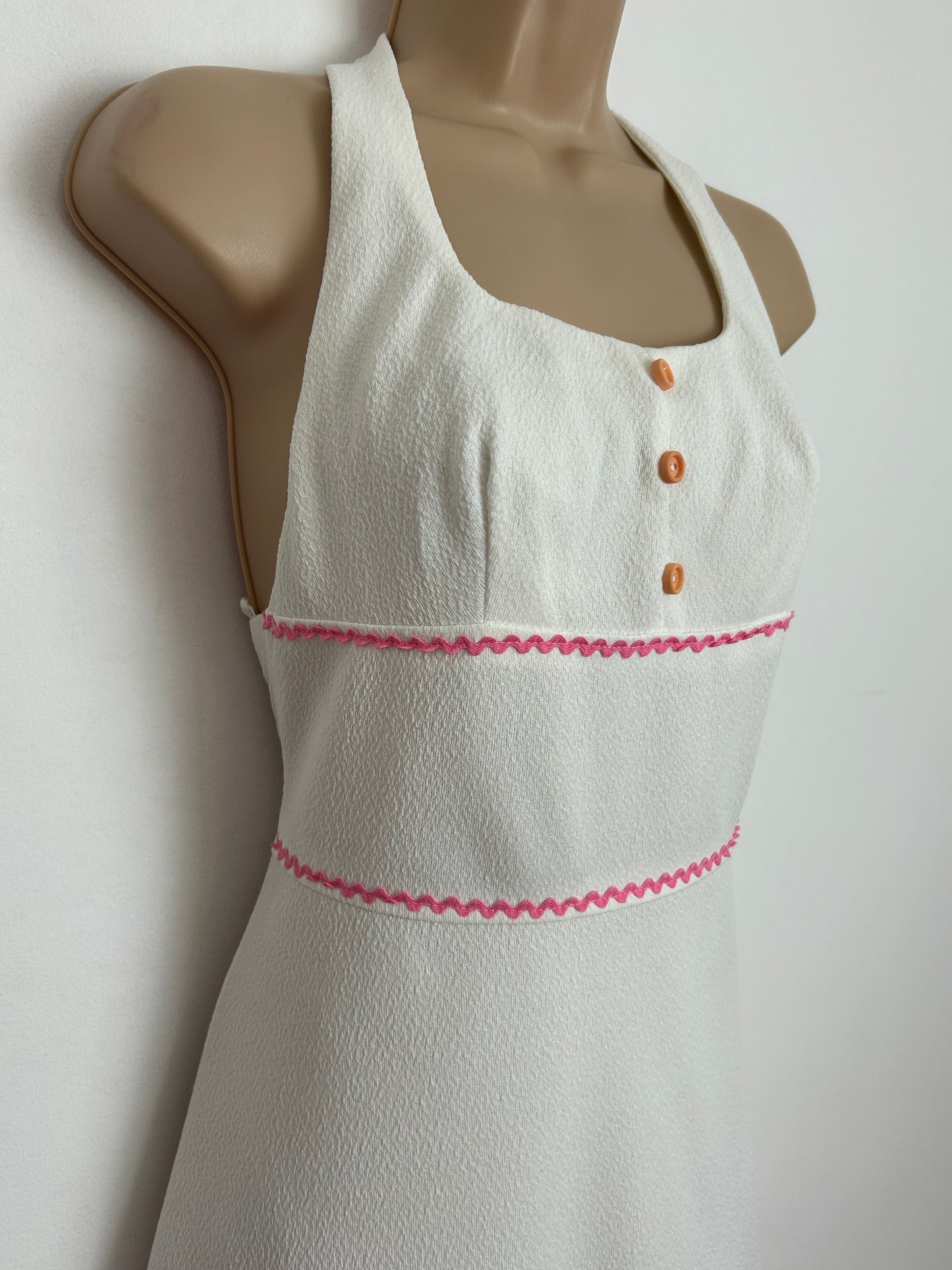 Vintage 1960s Size 8 Cute White Halter Neck Pink Ric Rac Trim Mini Mod Sundress