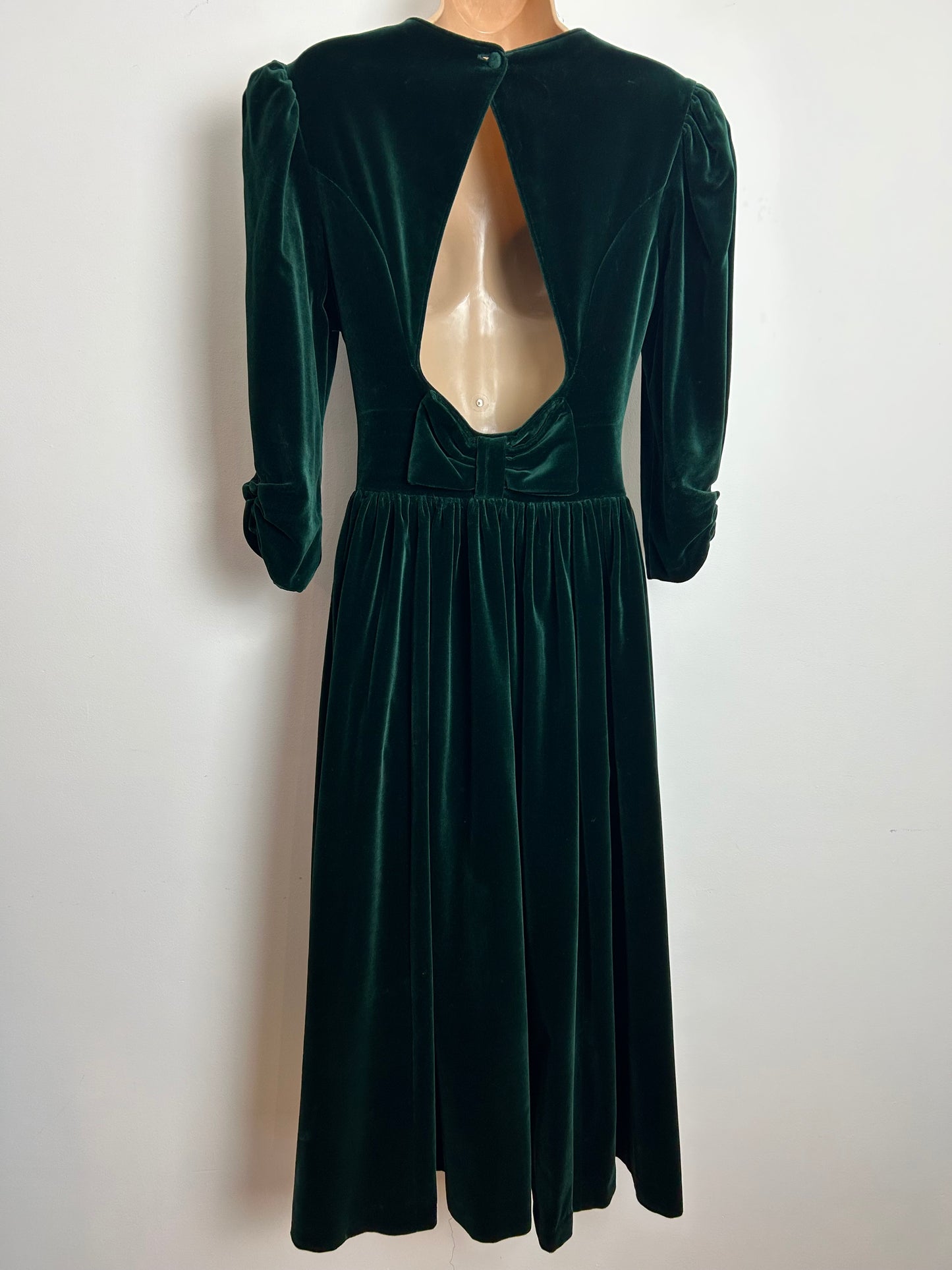 Vintage 1980s LAURA ASHLEY Made In Hungary Size 10 (14 On Label) Bottle Green Velvet Open Back Midi Dress