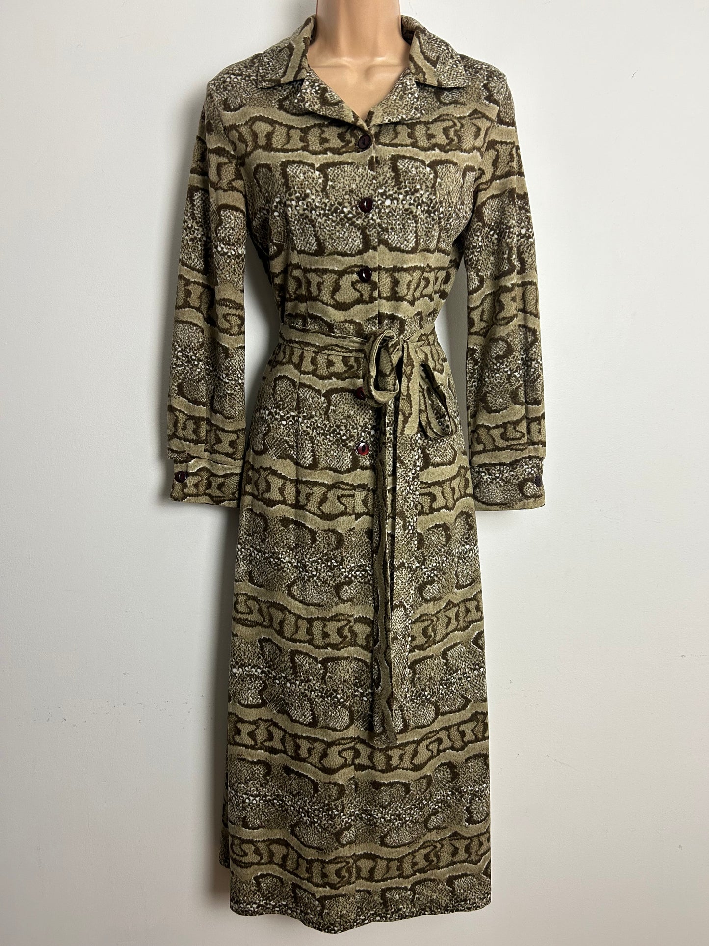 Vintage 1970s PETER SAUNDERS AVON TWEEDS Size 6-8 Brown Tones Snake Skin Print Belted Jersey Day Dress