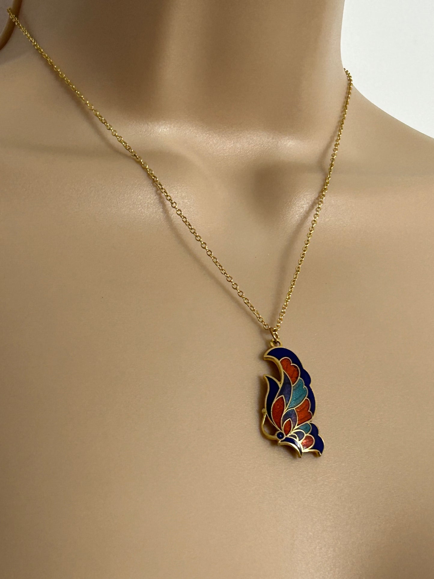 Vintage Gold Tone Cloisonne Enamel Butterfly Pendant & Necklace