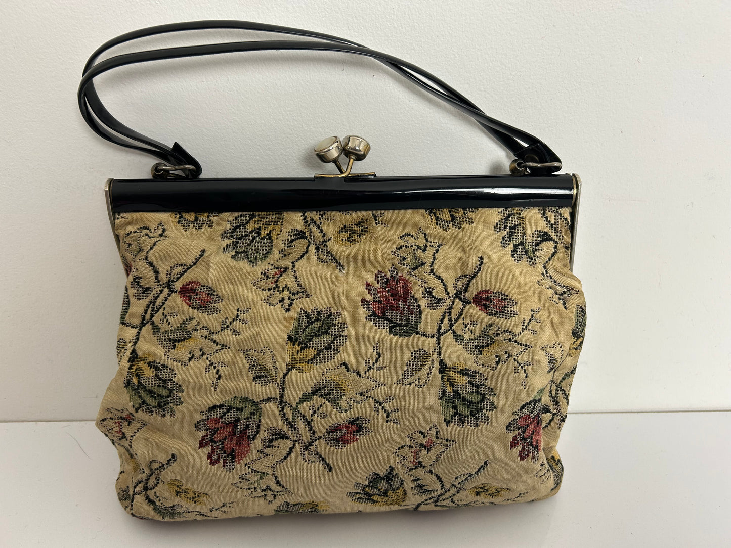 Vintage 1960s Cream & Pink Floral Woven Carpet Kiss Lock Bag