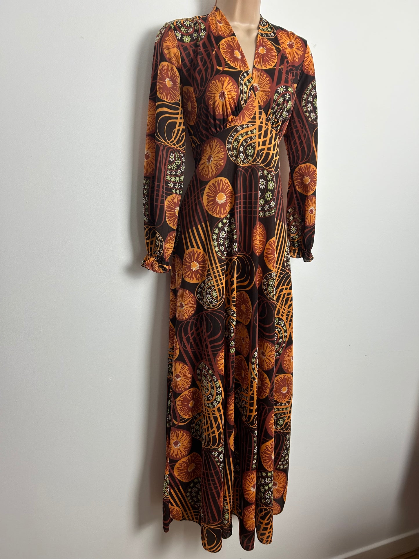 Vintage 1970s Size 8 Brown Tones "Spirograph" Abstract Print Long Sleeve Empire Line Maxi Dress