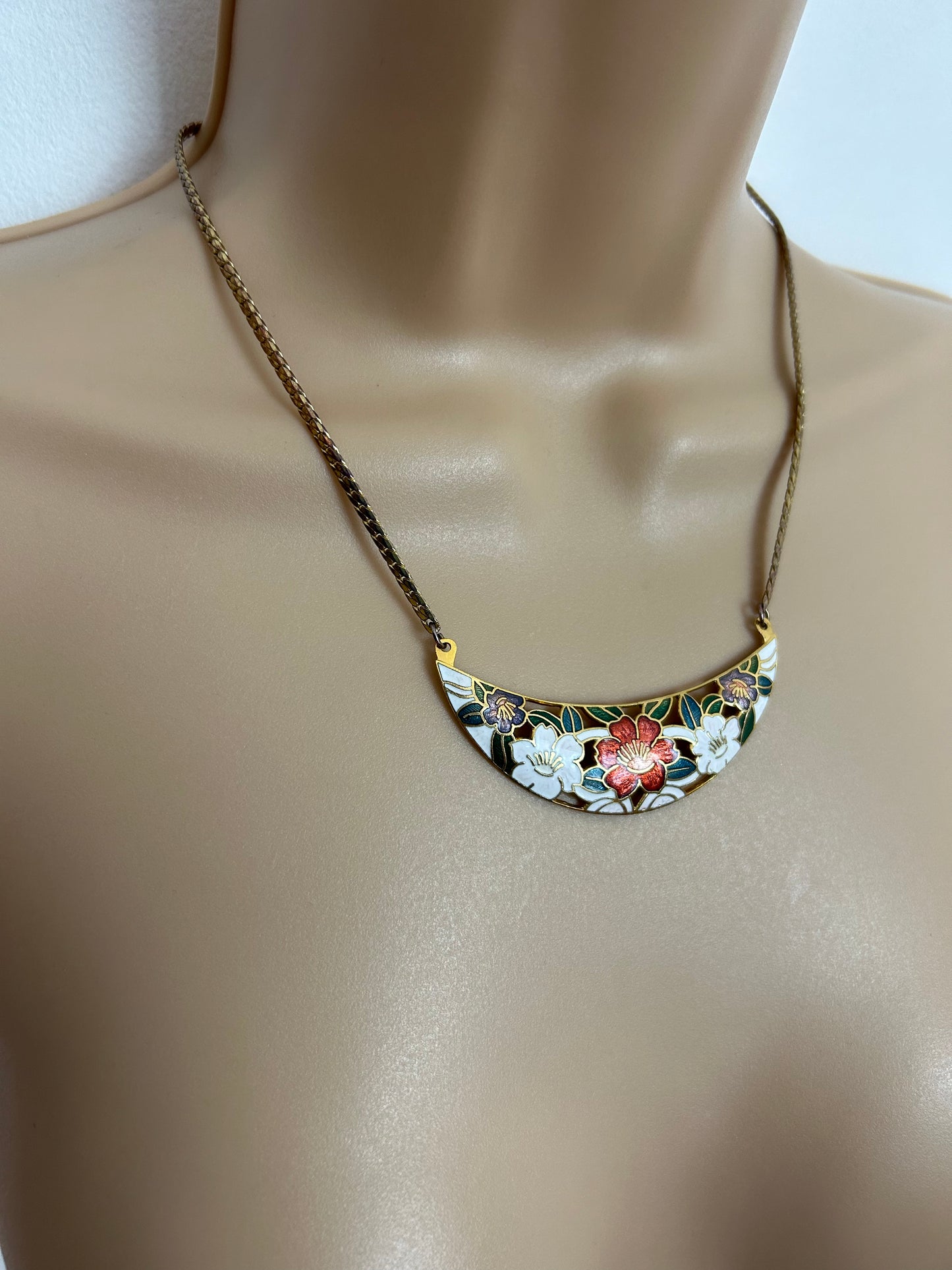 Vintage Gold Tone & Cloisonne Enamel Floral Patter Serpentine Necklace