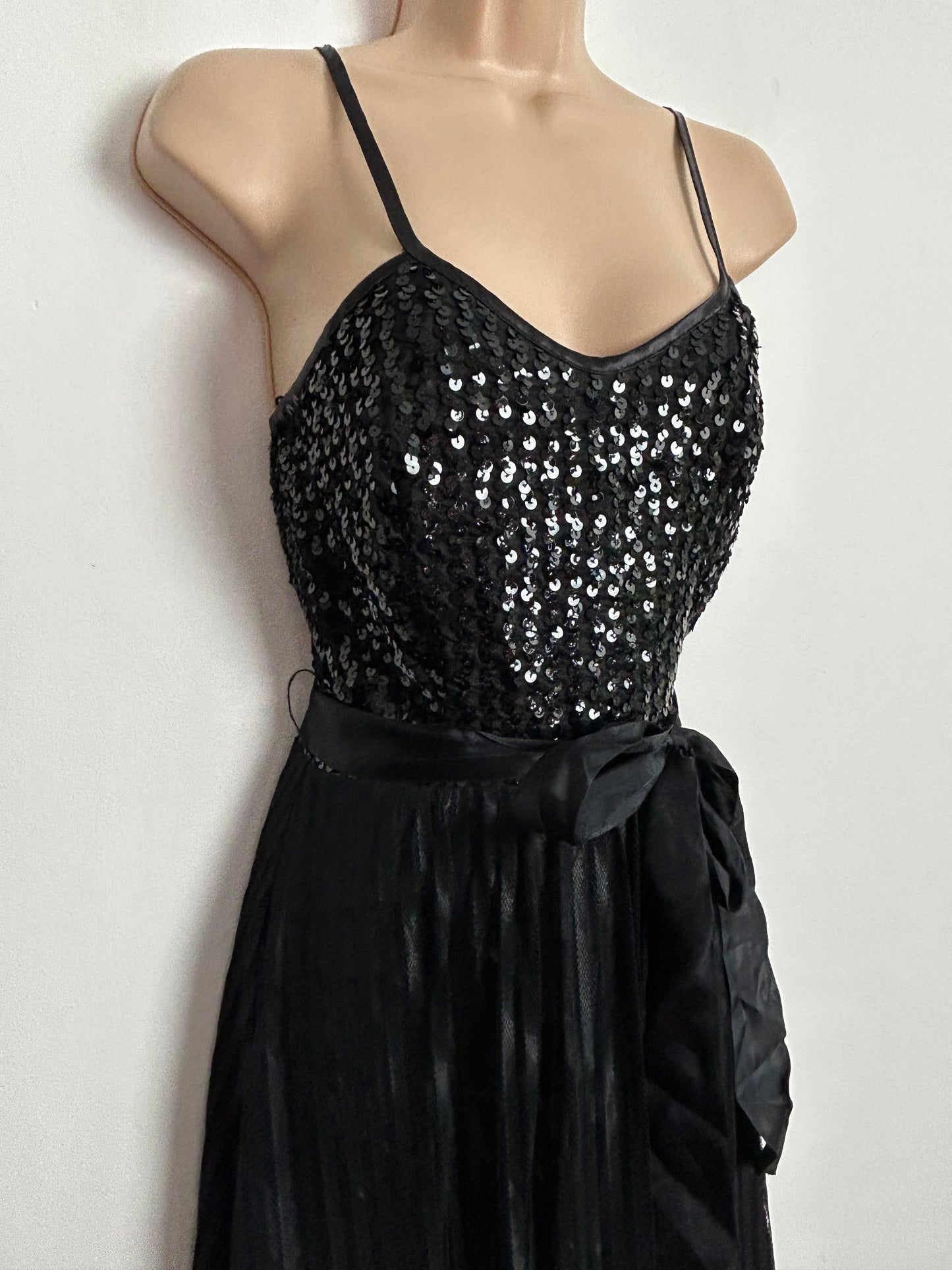 Vintage 1970s VERA MONT UK Size 6 Black Mesh & Sequin Detail Strappy Belted Evening Maxi Dress