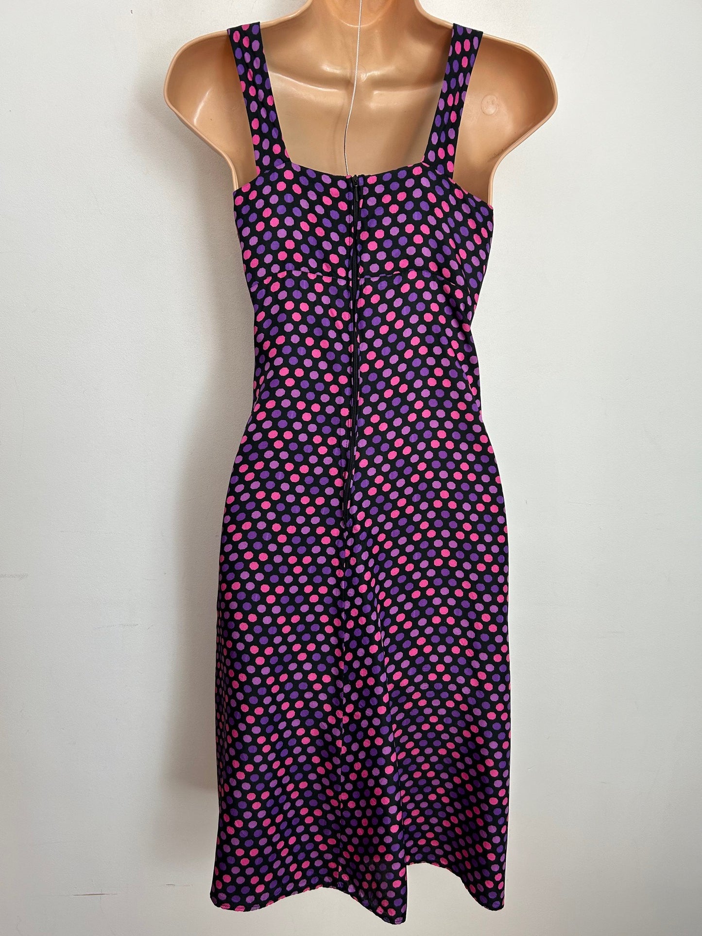 Vintage 1970s UK Size 12 Cute Black Purple & Pink Hexagonal Print Tie Front Shift Dress