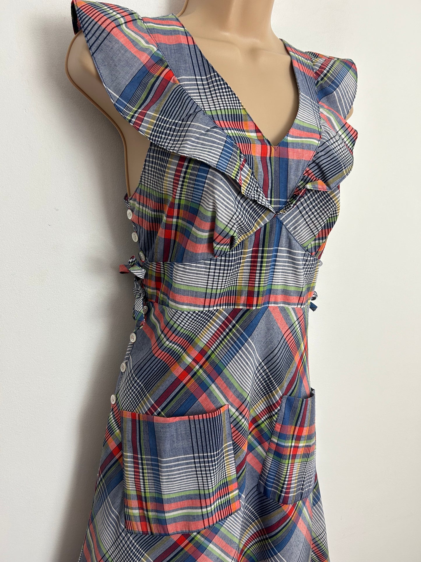 Vintage 1970s BETTY BARCLAY UK Size 6 Blue Red & Green Check Print Cotton Pocket Detail Tie Side Summer Day Dress