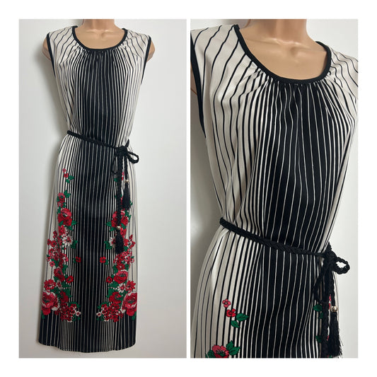 Vintage 1970s Size 14 White Black Red & Pink Stripe & Floral Print Belted Midi Dress