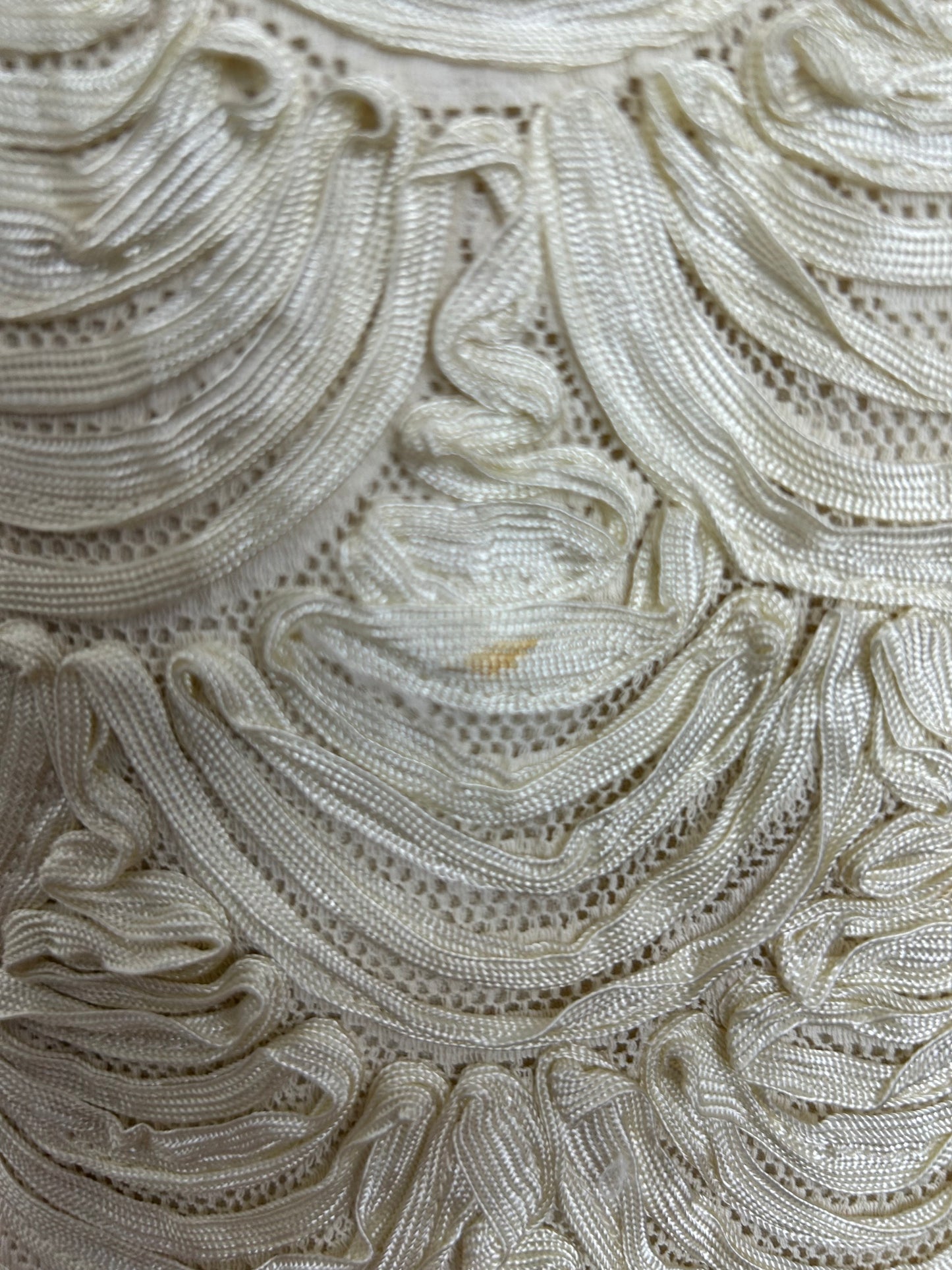 Vintage 1960s DUCHESSE MODELLE Size 10 Cream Braid Embellished Rayon Occasion Shift Mod Dress