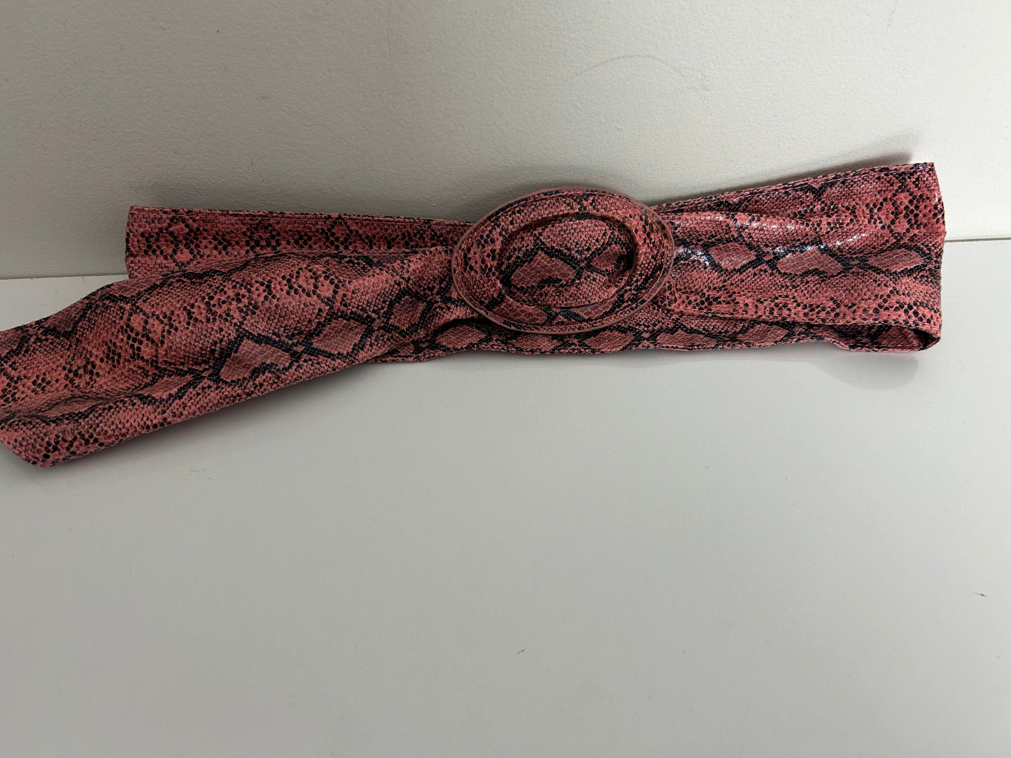 Vintage 1980s Fab Pink Python Snake Print Leather Cinch Belt