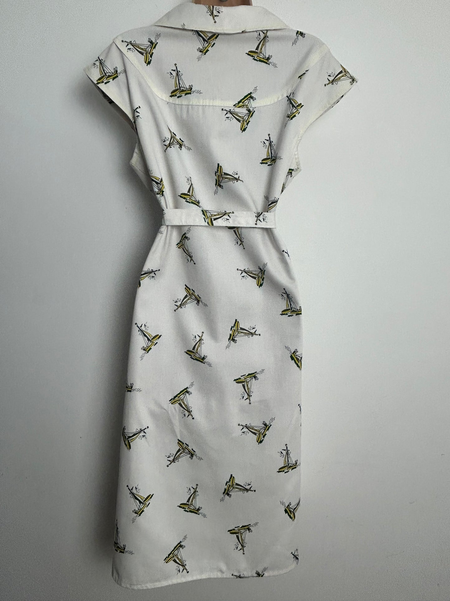 Vintage 1970s PENELOPE PEEP Size 12 Cream Novelty Print Sailing Boat Yacht Print Cotton Belted Day Dress