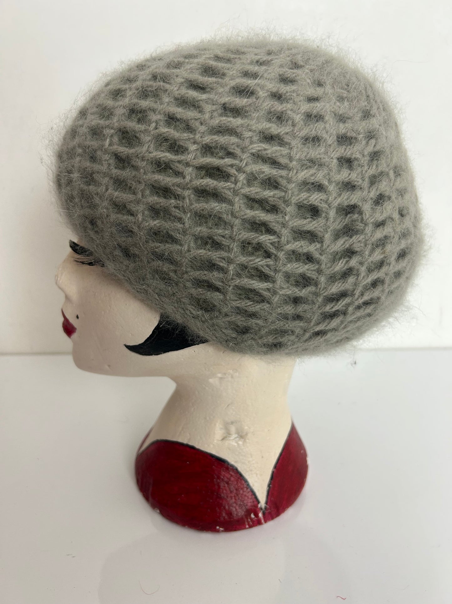 Vintage 1970s Grey Chunky Knit Super Soft Angora & Wool Beanie Winter Hat