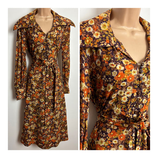 Vintage 1970s Size 14 Brown & Orange Tones Floral Print Wide Collared Belted Day Dress