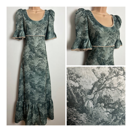 Vintage 1970s Size 8 Incredible Smoky Teal Grey Renaissance Toile De Jouy Novelty Print Maxi Dress