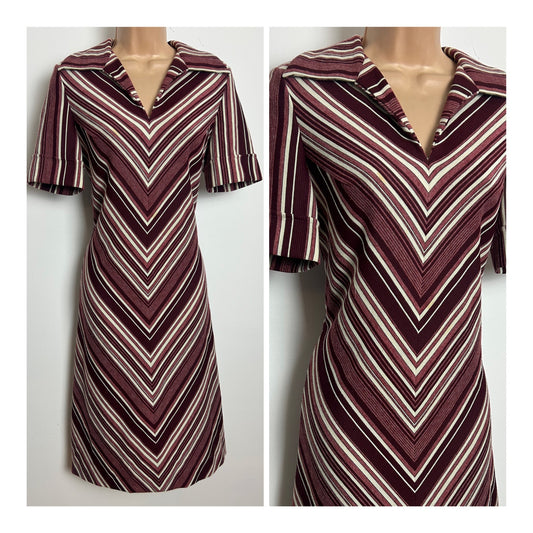 Vintage 1970s Size 10 Dark Red Dusky Pink & Cream Chevron Stripe Print Short Sleeve Mod Day Dress
