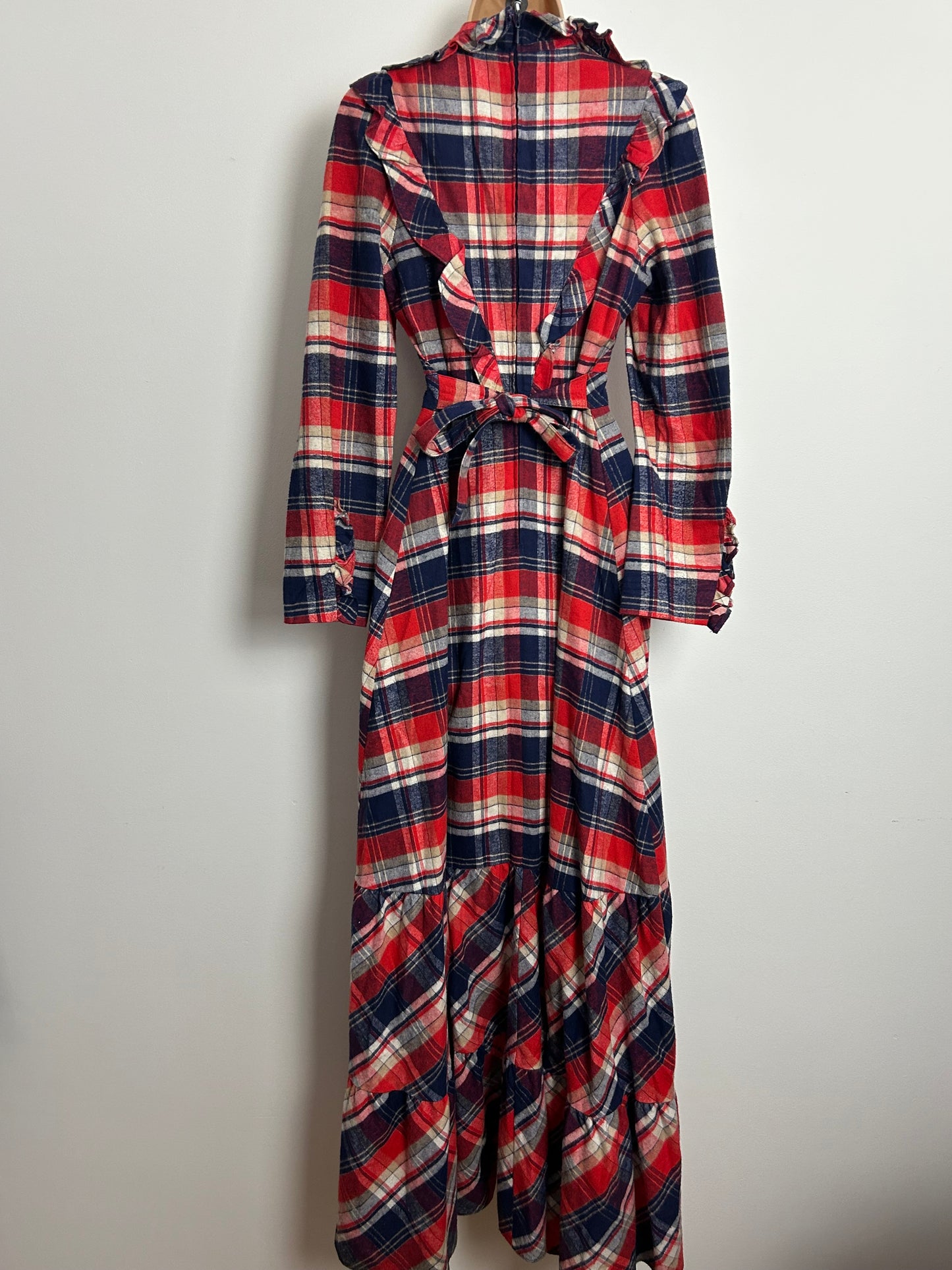 Vintage 1970s BETTY BARCLAY Size 10 Blue Red & White Check Flannel Cotton Tie Back Prairie Maxi Dress