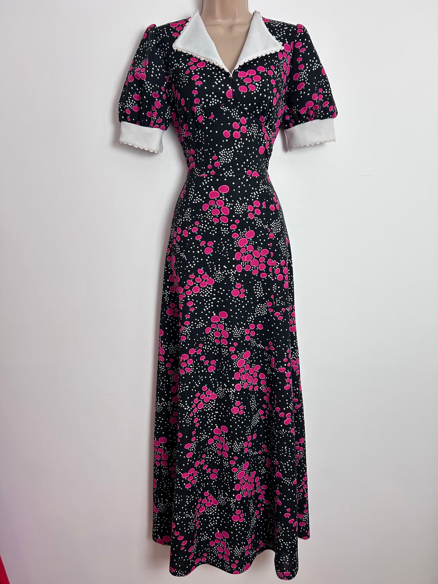 Vintage 1970s UK Size 10 Black Pink & White Spot & Stylised Apple Print Maxi Dress