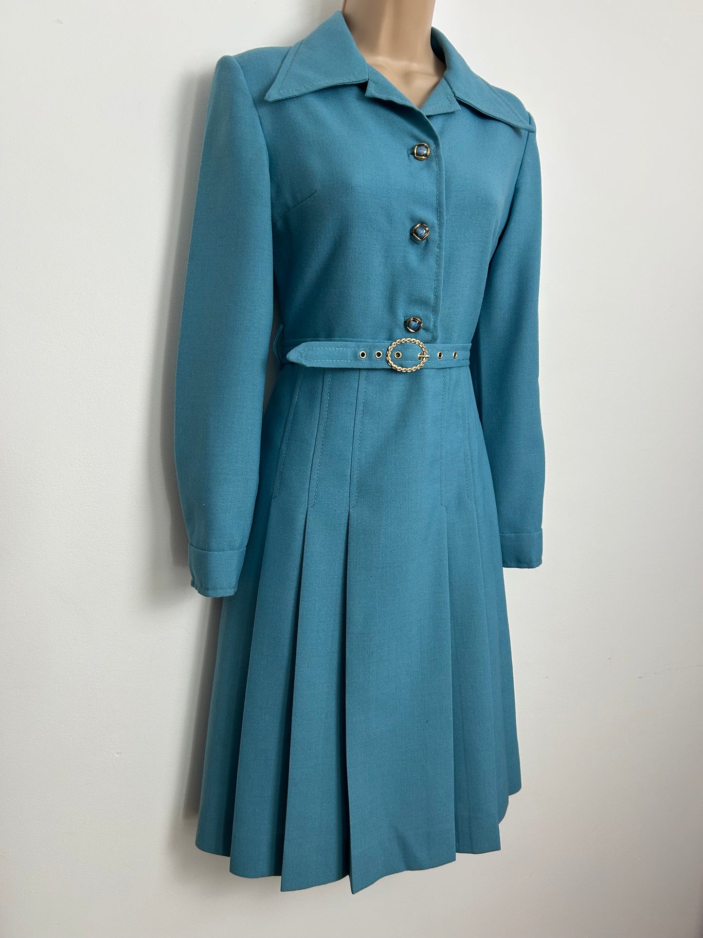 Vintage 1970s Size 8 Dusky Turquoise Wool Blend Dagger Collar Belted Pleated Mod Day Dress